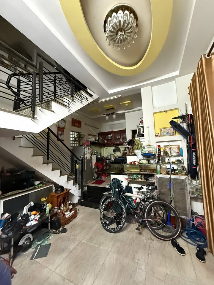 Nhà hẻm Tân Hoà Đông, Quận 6 - Diện tích 32,4m² giá 4 tỷ - Hướng Đông