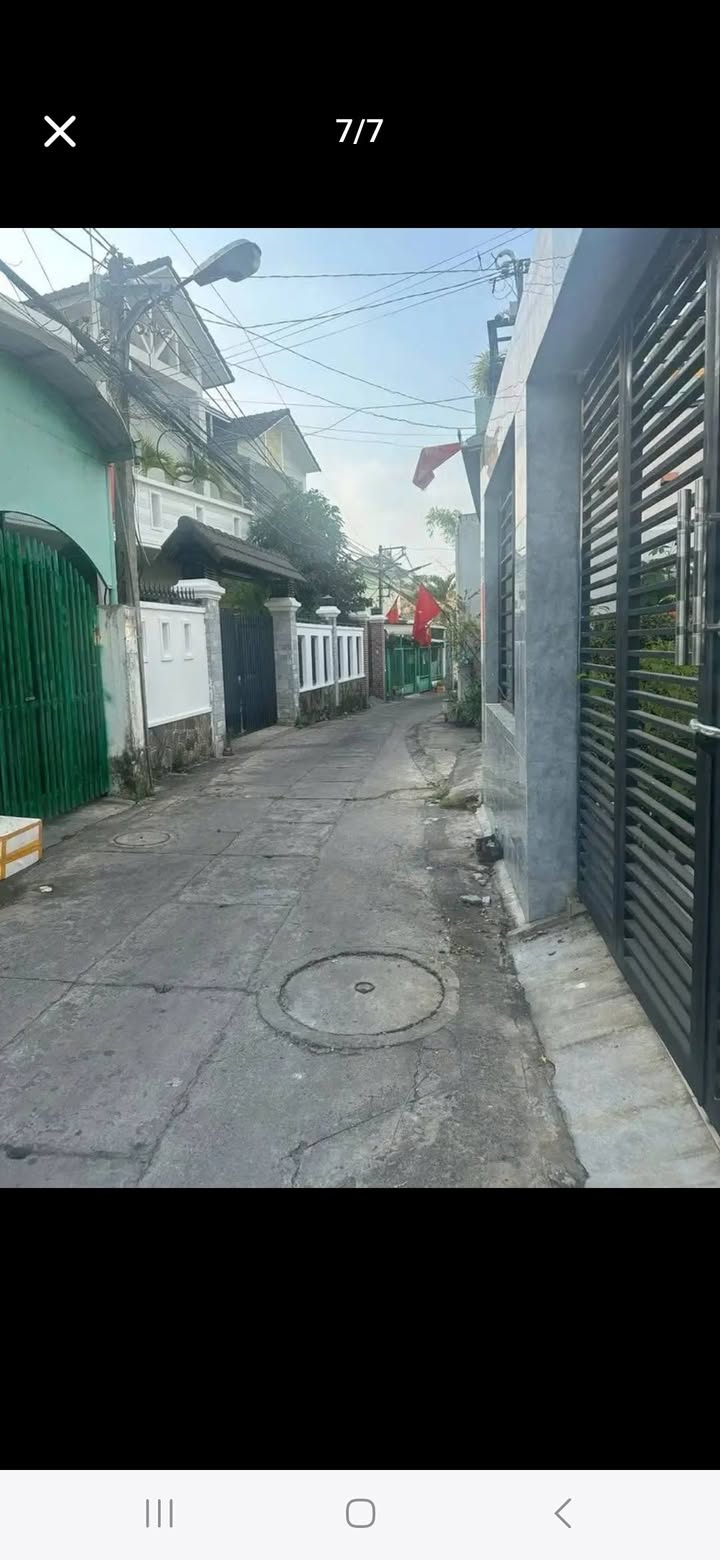 Nhà trệt lầu Phú Cường Thủ Dầu Một 240m² giá 5.2 tỷ - Gần phố đi bộ Bạch Đằng!