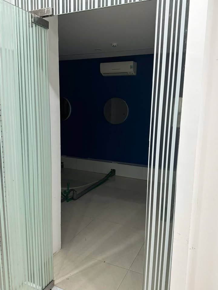 Cho thuê tầng 2 nhà mặt tiền đường Xô Viết Nghệ Tĩnh 2 mặt tiền - Thiết kế hiện đại, sẵn sàng hoạt động!