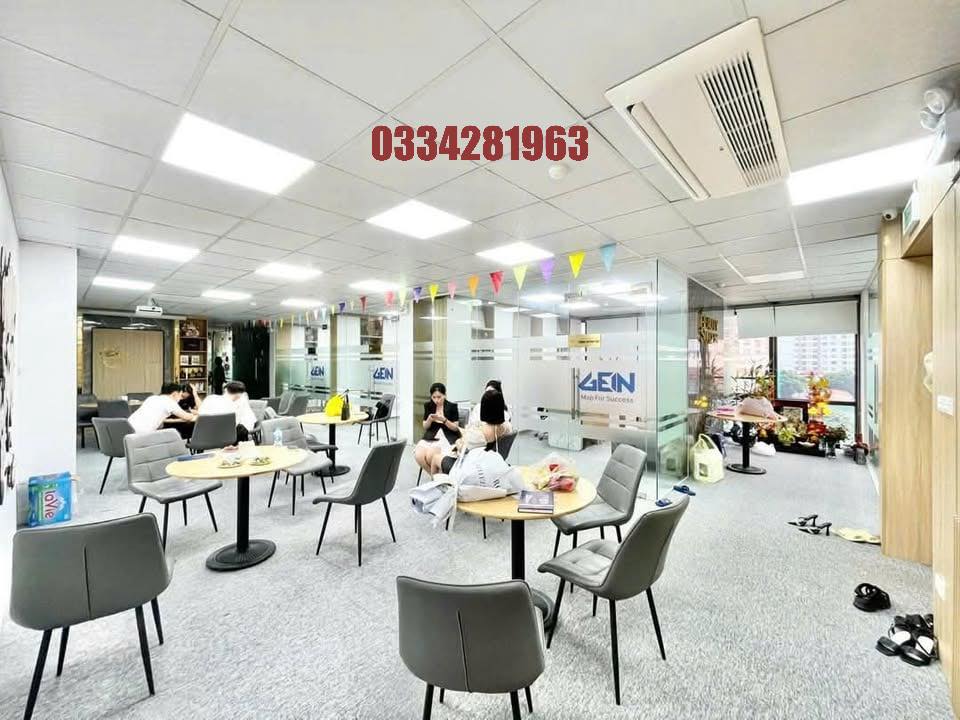 Văn phòng cho thuê Center Building Nguyễn Huy Tưởng 150m² giá chỉ 25 triệu - Thiết kế hiện đại, vị trí trung tâm!
