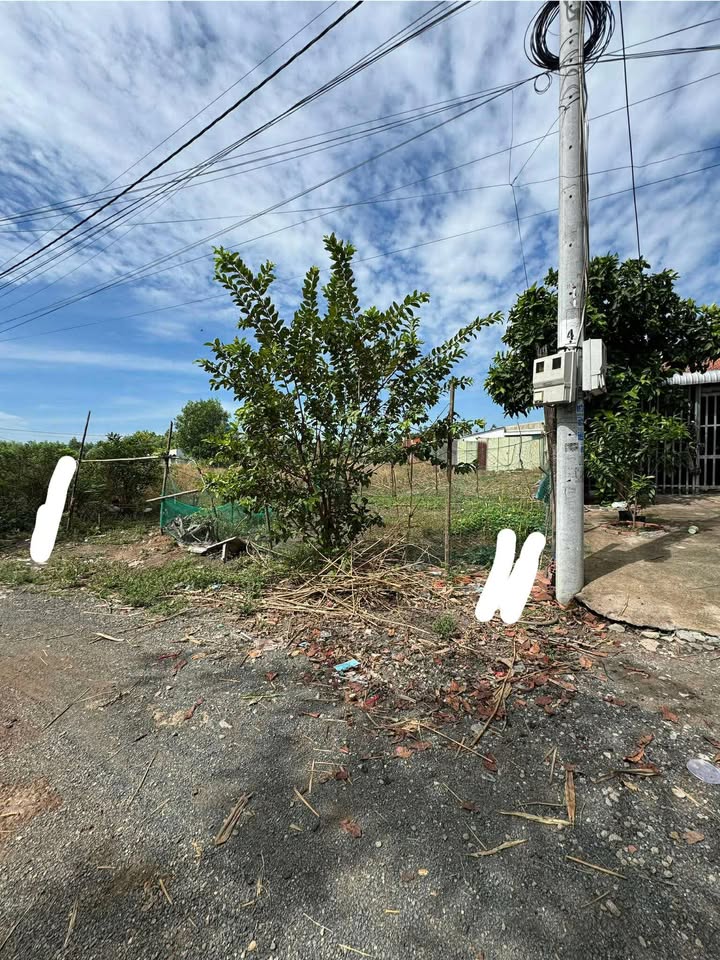 Đất thổ cư ấp 4, Trừ Văn Thố, 360m² giá 2 tỷ - Cơ hội đầu tư hấp dẫn!