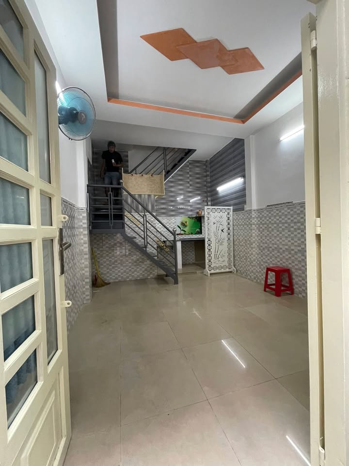 Nhà cho thuê hẻm 2m Độc Lập, Q. Tân Phú 28m² giá 6 triệu - Nhà sạch đẹp, tiện nghi đầy đủ!