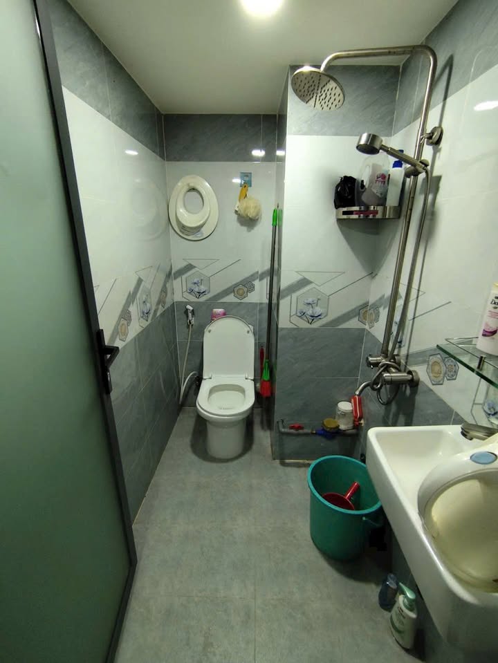 Kiot cho thuê mặt tiền 182, Tăng Nhơn Phú A, Q9, 22m² - Phù hợp kinh doanh nhỏ