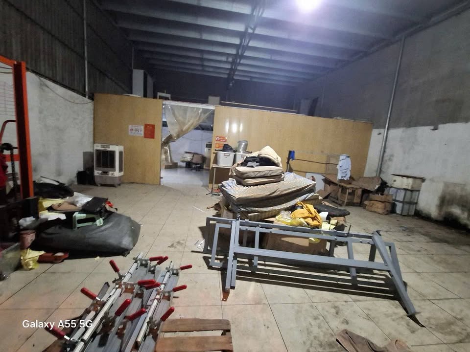 Cho thuê mặt bằng Ngõ 1 Thúy Lĩnh 250m² giá 12 triệu - Không thể bỏ lỡ!