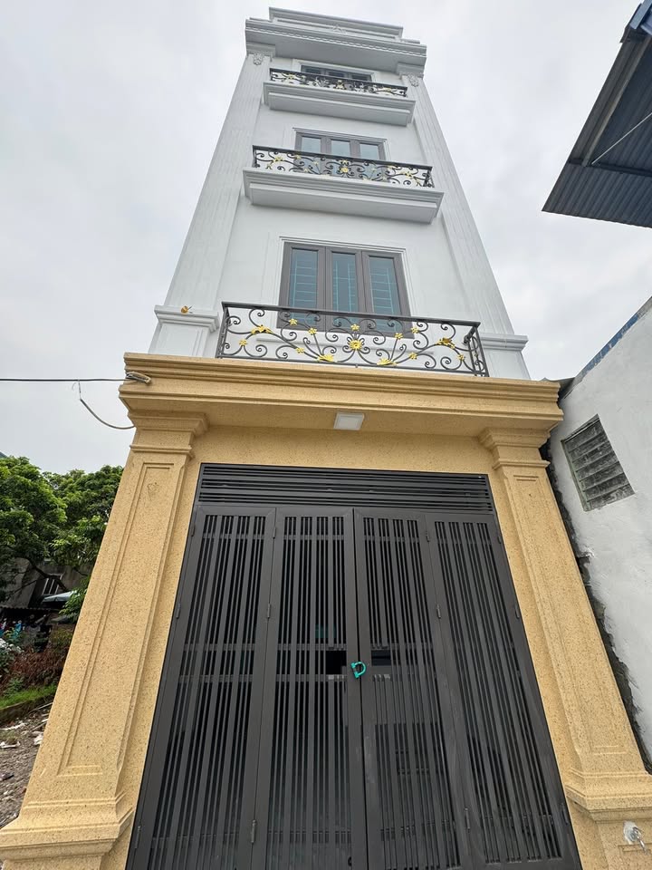 Nhà độc lập 4 tầng tại Phượng Đồng, Chương Mỹ 40m² - Giá 4 tỷ nhỉnh nhẹ, sẵn sàng vào ở!