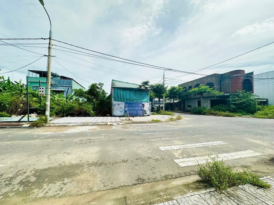 Đất nền mặt tiền Hồng Phước 5 Đà Nẵng 90m² giá 3.35 tỷ - Cơ hội đầu tư tuyệt vời!
