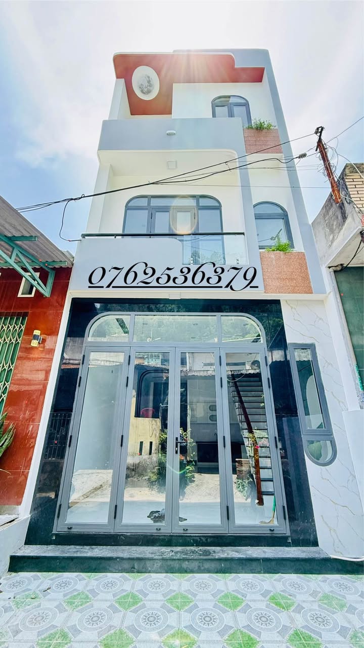 Nhà phố đường Phạm Ngũ Lão, TP. Quy Nhơn 44m² giá 3.5 tỷ - Vị trí trung tâm thuận tiện!