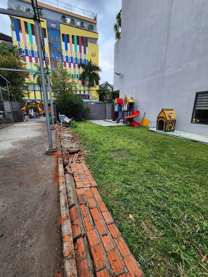 Đất đẹp Hòa Minh, Đà Nẵng 115m² giá 5 tỷ - Vị trí đắc địa gần bến xe!