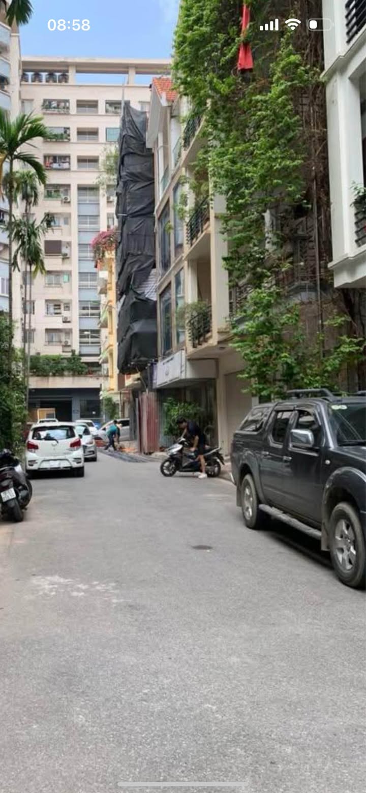 Mặt bằng tầng 1 cho thuê tại Yên Hòa, Cầu Giấy, 75m² - Kinh doanh sầm uất!