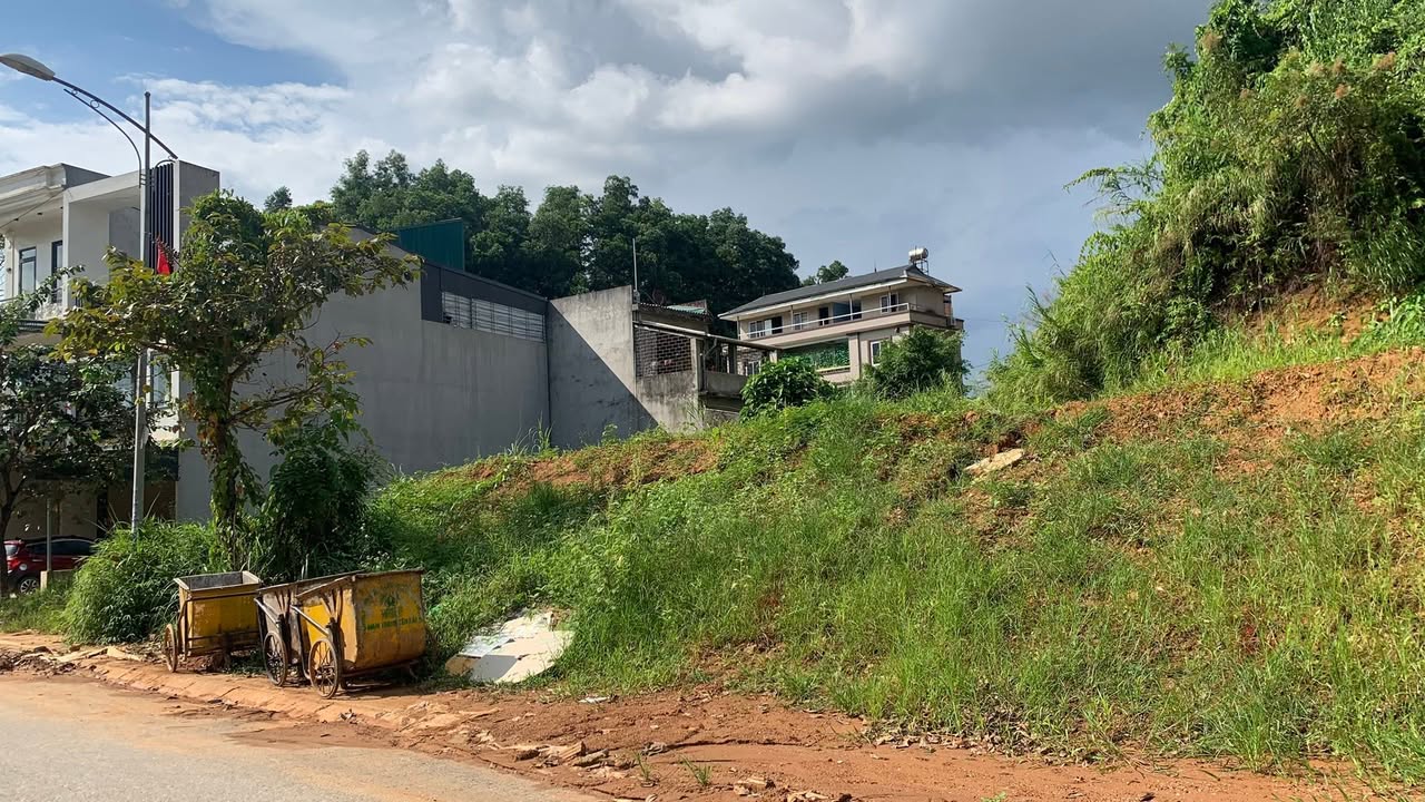 Đất mặt tiền đường Bảo Lương Yên Bái 80m² giá 1.7 tỷ - Đầu tư sinh lời ngay!