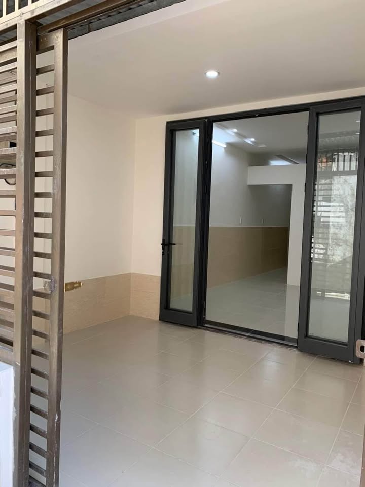 Nhà cho thuê kiệt Quang Trung, Hải Châu 60m² giá 6 triệu - Sẵn sàng nhận nhà!