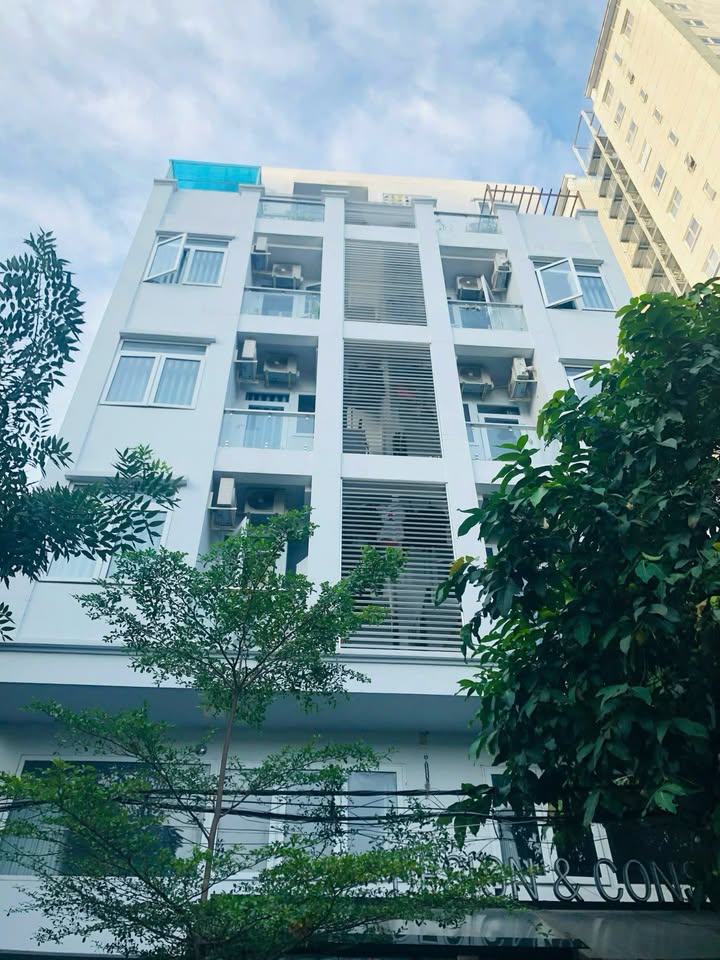 Bán Tòa CHDV Nguyễn Văn Đậu, Bình Thạnh 220m² giá 60 tỷ - Đầu tư sinh lời 300 triệu/tháng!