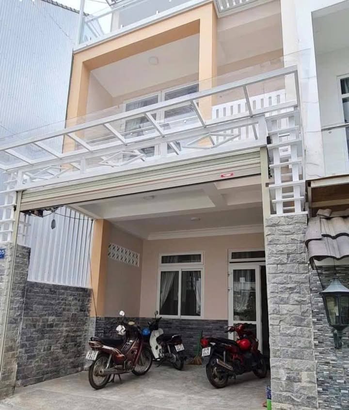 Bán nhà 2 mặt tiền đường Nguyễn Đình Chiểu, Đà Lạt 88,63m² - Thiết kế hiện đại, sẵn sàng ở ngay!