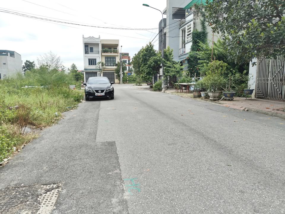 Đất nền Đồng Tâm, Vĩnh Yên 100m² giá 2.7 tỷ - Sổ đỏ chính chủ, đầu tư sinh lời!