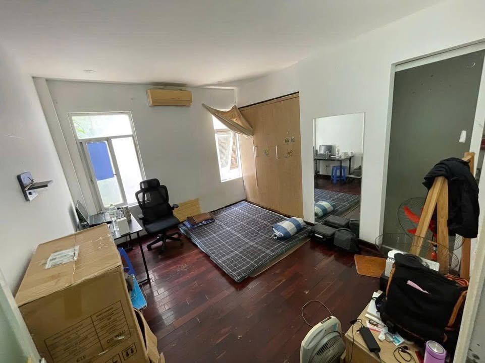 Nhà nguyên căn cho thuê tại Phú Diễn, Bắc Từ Liêm 65m² giá 12 triệu - Thích hợp cho gia đình và nhóm bạn!