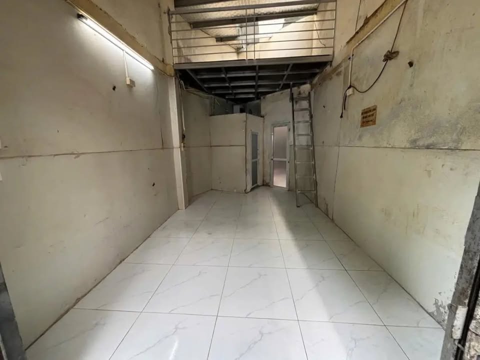 Mặt bằng kinh doanh cho thuê tại ngõ 69A Hoàng Văn Thái, 20m² giá chỉ 5 triệu