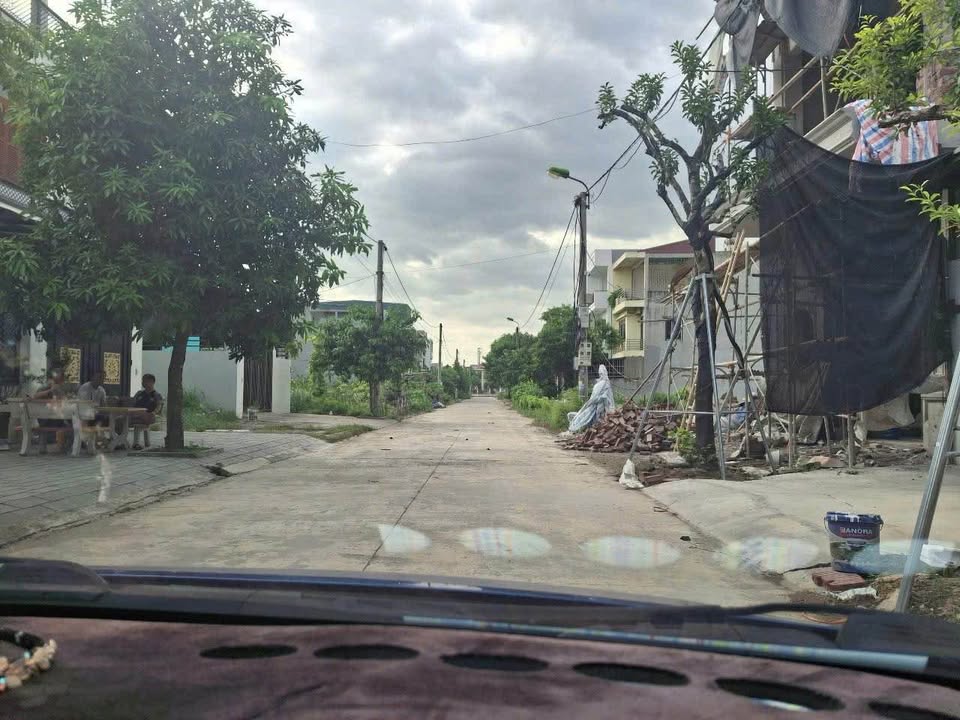 Đất nền Bích Đào, Hoa Lư 120m² giá 5 tỷ - Vị trí đắc địa thông thoáng!