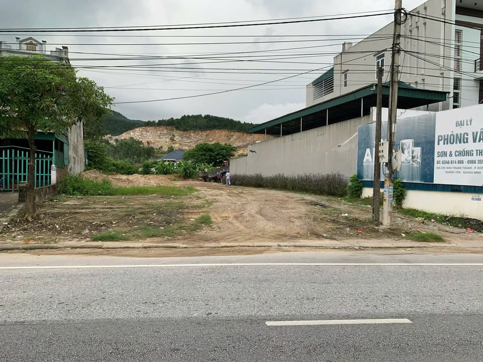 Đất mặt đường Quốc lộ 18, phường Đông Mai 952,7m² - Cơ hội đầu tư hấp dẫn!