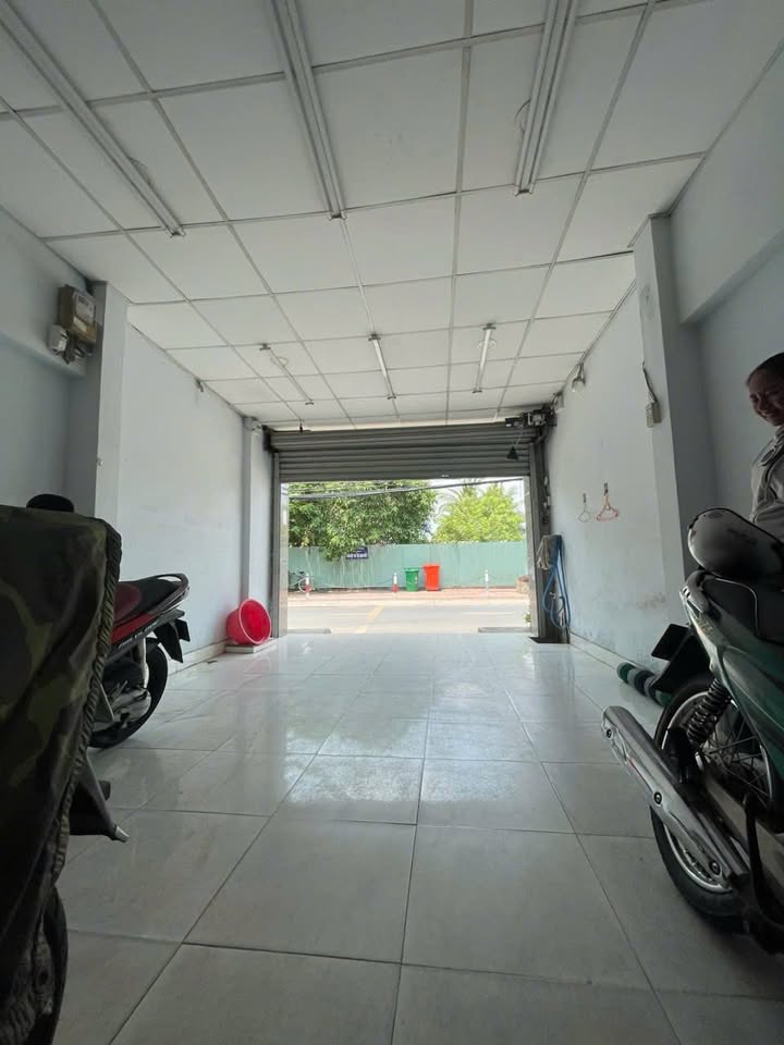 Nhà mặt tiền Bình Quới, P28, Bình Thạnh 49m² giá 5.8 tỷ - Tiện ở hoặc kinh doanh!