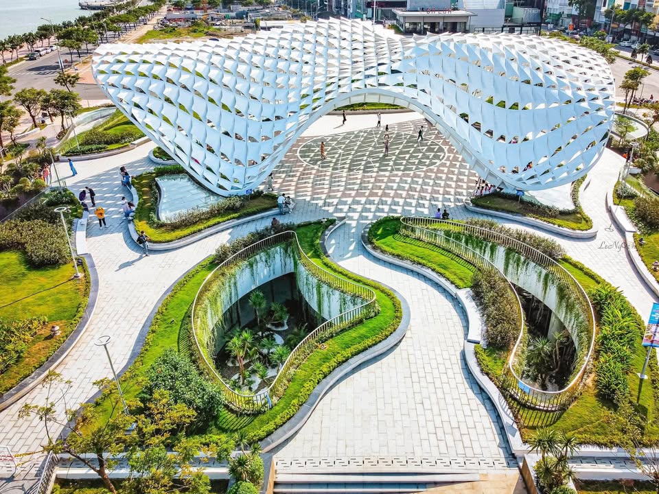 Nhà 2 tầng mặt tiền Núi Thành, Đà Nẵng 65m² giá 11.9 tỷ - Đầu tư sinh lời ngay!