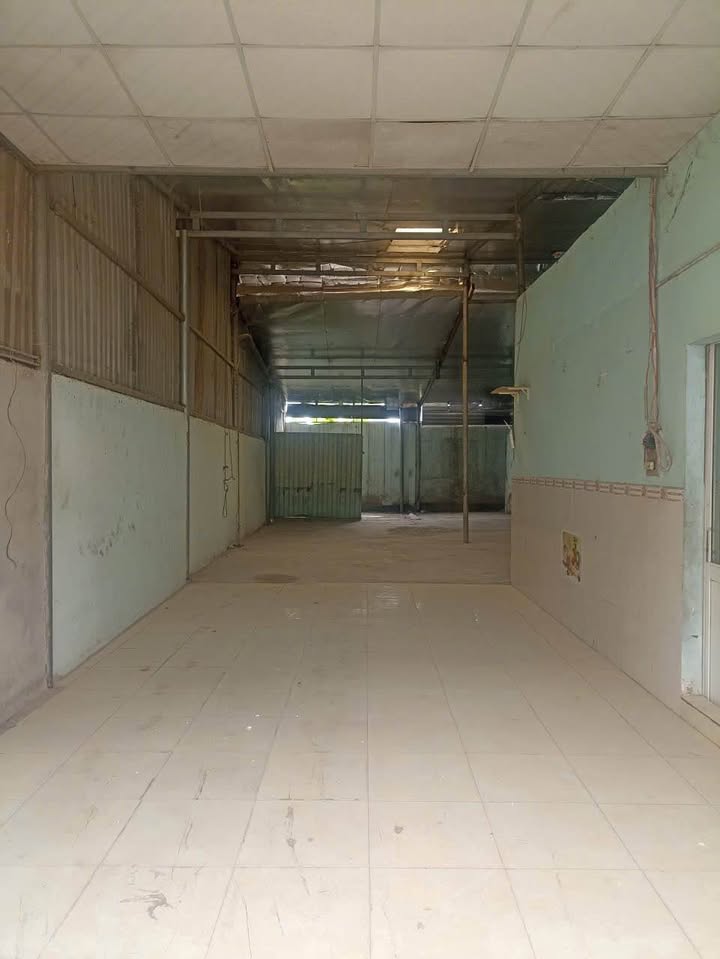 Kho cho thuê tại Bình Chánh 176m² giá 8 triệu - Phù hợp mọi ngành nghề!