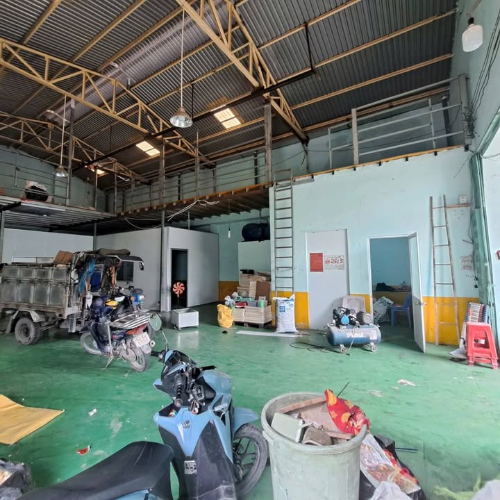 Kho xưởng cho thuê Bình Trị Đông A 200m² giá 18 triệu - Phù hợp cho sản xuất và kho chứa!