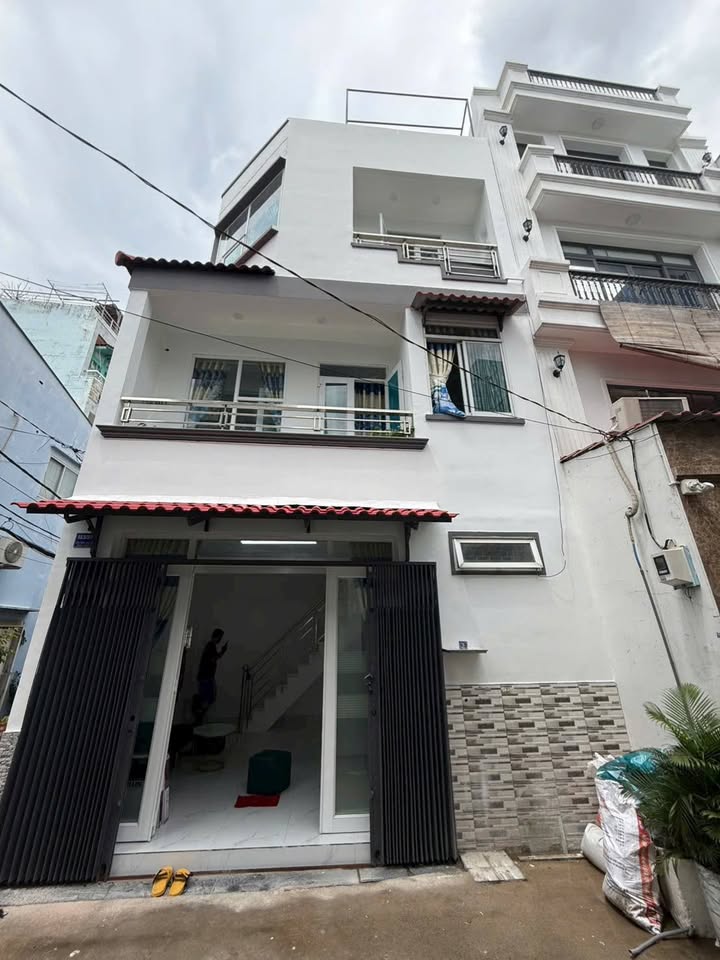 Nhà góc 2 mặt hẻm Văn Thân, Quận 6, 29.2m² giá 4.65 tỷ - Cơ hội đầu tư hiếm có!