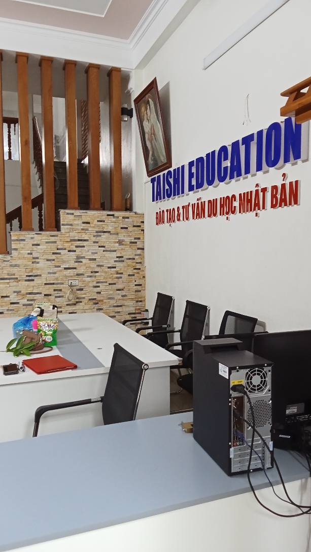 Nhà 3 tầng đẹp tại Đông Thọ, TP Thanh Hóa - Giá 6 tỷ, chính chủ!