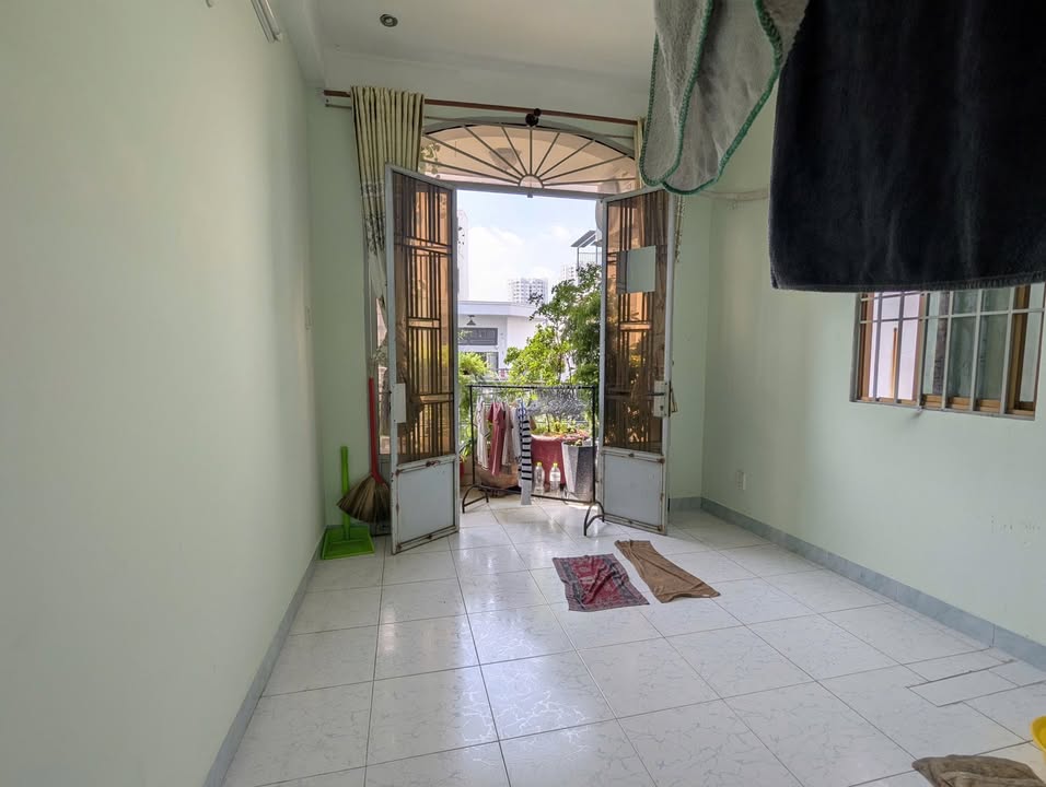 Nhà cho thuê nguyên lầu 1 Hẻm 336 Nguyễn Văn Luông, Quận 6 giá 5 triệu - Không thể bỏ qua!