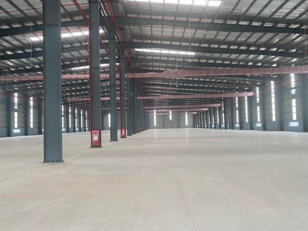 Cho thuê nhà xưởng 13.000m² tại Cẩm Giàng Hải Dương - Pháp lý đầy đủ, tiện ích hoàn hảo!