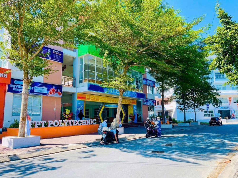 Cho thuê tòa nhà 5 tầng tại đường Trương Vĩnh Nguyên, Cần Thơ - Phù hợp mở trường học!