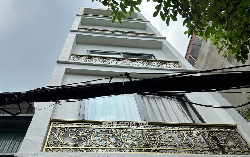 Mặt phố kinh doanh Kim Giang 45m² giá 18 tỷ - Thang máy hiện đại, vị trí đắc địa!