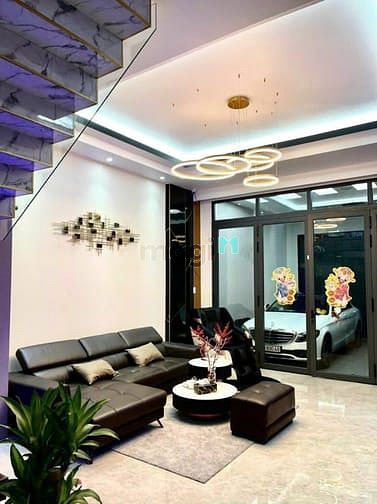 Nhà đẹp mới xây khu Tên Lửa 100m² giá 15.5 tỷ - Full nội thất cao cấp!