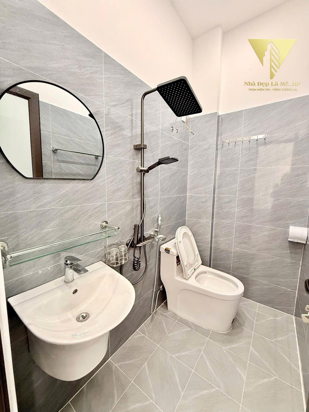 Nhà phố Nguyễn Tường Loan, Lê Chân 43m² giá 2.35 tỷ - Thiết kế hiện đại, sẵn sàng vào ở!