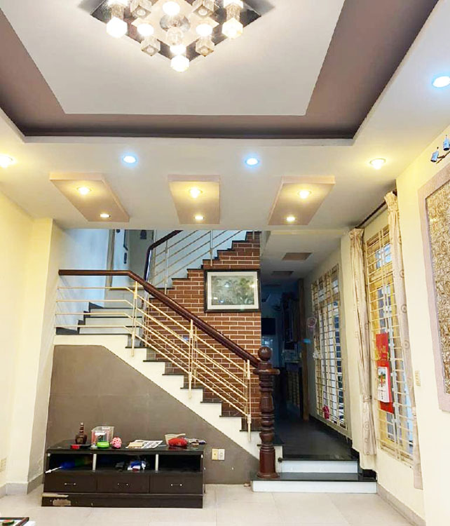 Nhà 3 tầng hẻm xe hơi Phạm Văn Hai, Tân Bình 133m² giá chỉ 18.5 tỷ - Sẵn sàng vào ở ngay!