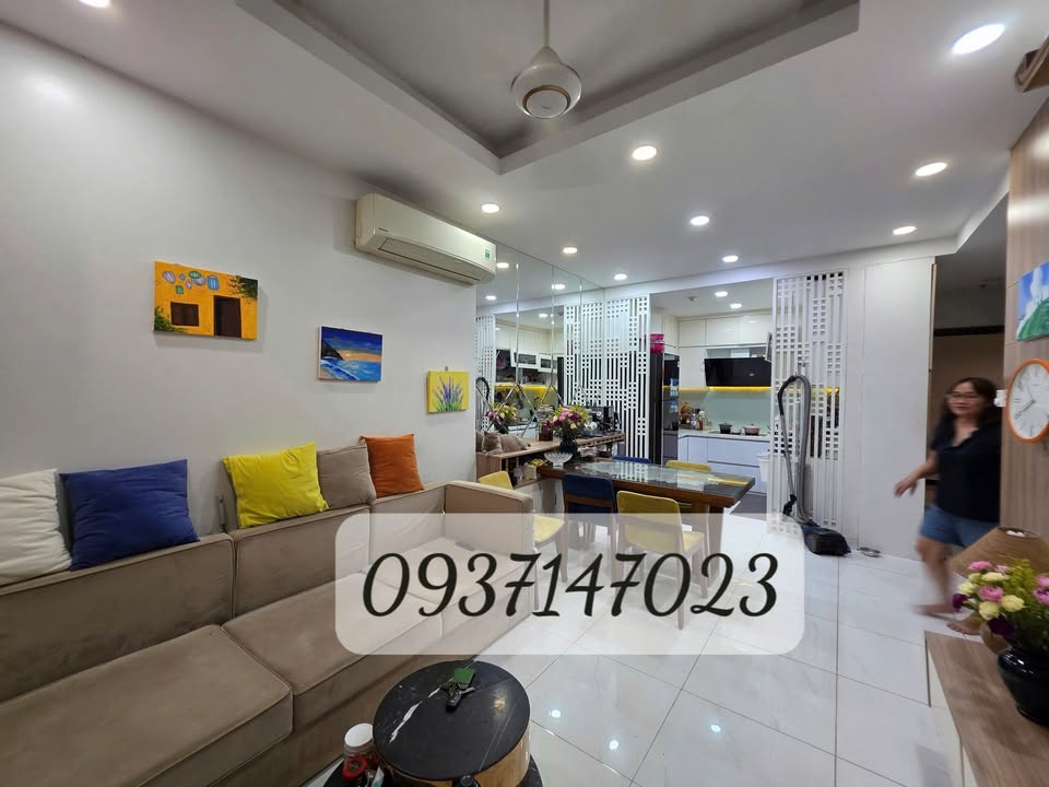 Căn hộ Golden Mansion Phú Nhuận 85m² giá 6.25 tỷ - Căn góc view thoáng mát!