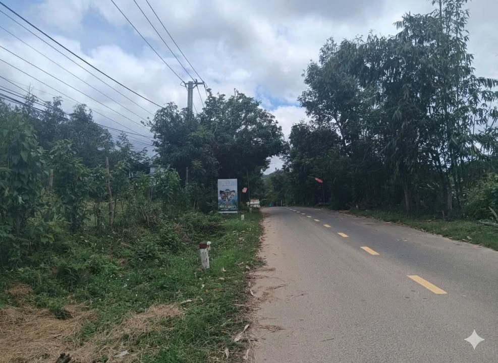 Đất nền 2.111,5m² đường Bắc Cạn, xã Đăk Rơ Wa giá 2,1 tỷ - Đầu tư sinh lời nhanh!