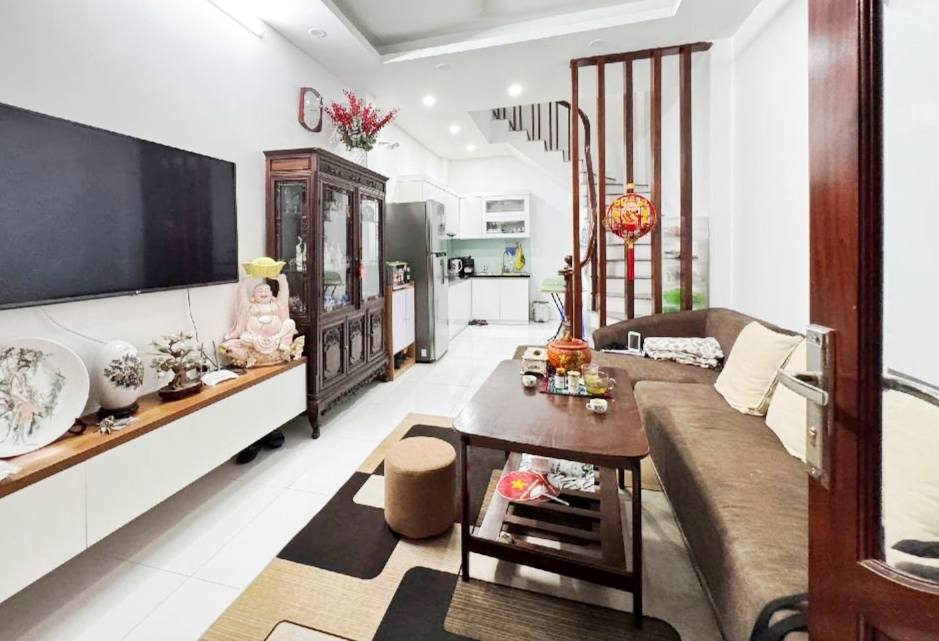 Nhà riêng Đại Mỗ 52m² giá 8 tỷ - Kiên cố, đẹp, ô tô đỗ cửa!