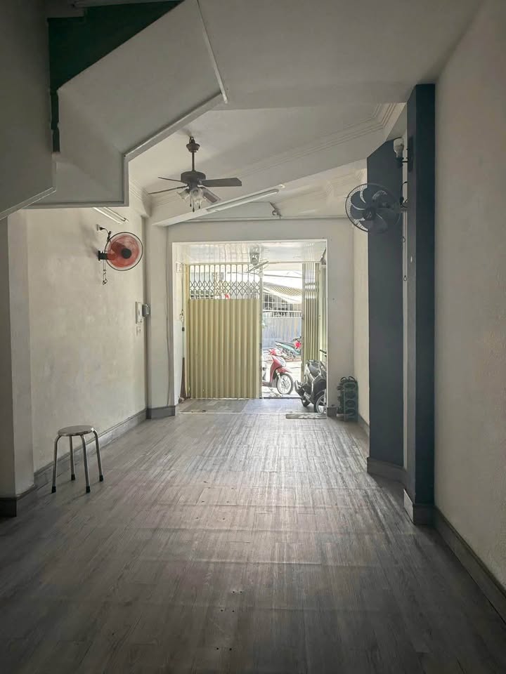 Bán nhà mặt tiền Đường Định Cư, Nha Trang 50m² giá 6 tỷ - Đầu tư sinh lời ngay!