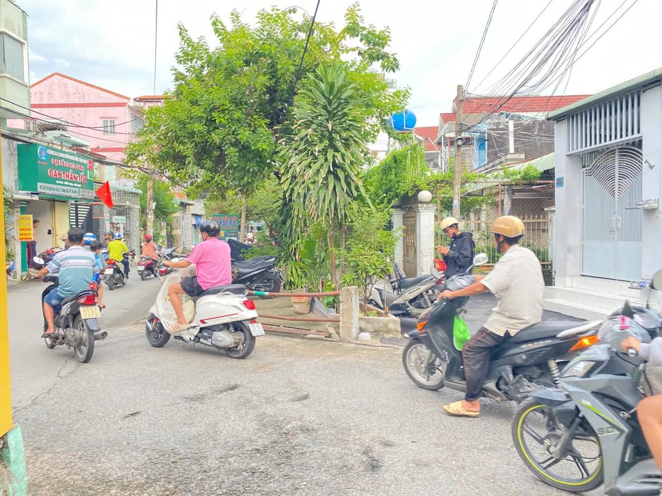 Đất mặt tiền kinh doanh đường Hồ Văn Tư, Thủ Đức, 95.6m² - Cơ hội đầu tư tuyệt vời!