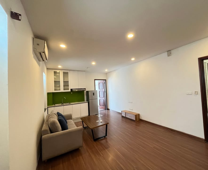 Căn hộ cho thuê 95 Đông Các, Đống Đa - 2 phòng ngủ, đầy đủ nội thất, giá thỏa thuận!