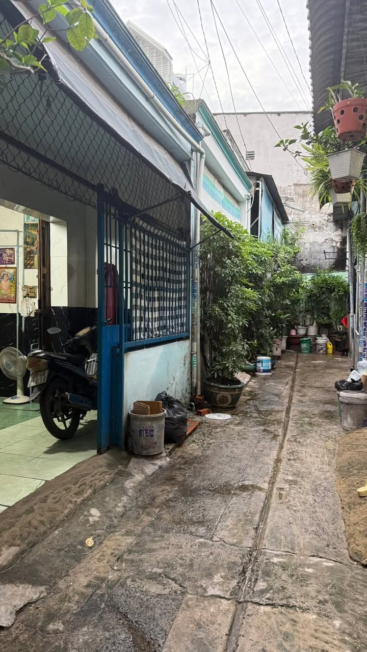 Nhà mặt tiền Lê Văn Khương 50m² giá 3.35 tỷ - Kinh doanh thuận lợi!