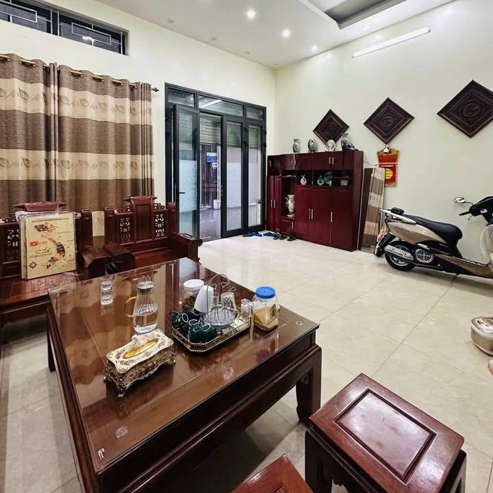 Nhà Cầu Diễn 56m² giá 10 tỷ - Sẵn sàng vào ở ngay!