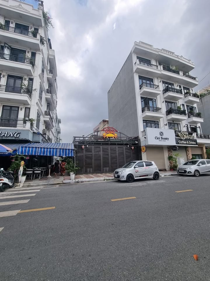 Đất mặt phố đi bộ Thế Lữ Hồng Bàng 170m² giá 27 tỷ - Siêu phẩm hiếm có!