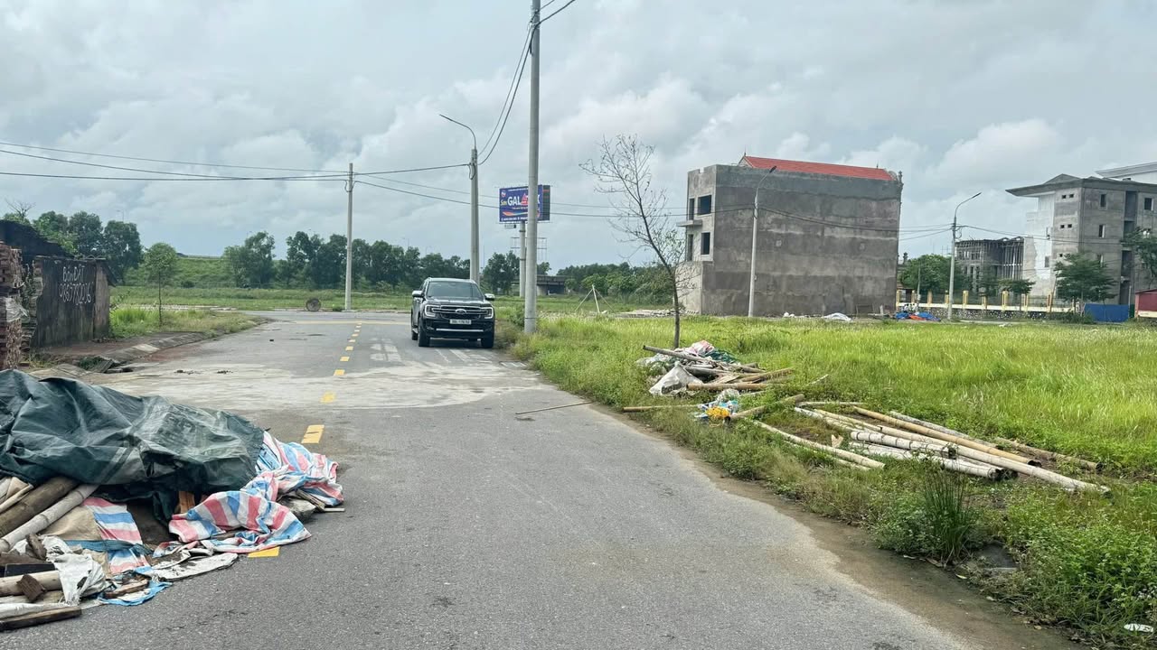 Đất nền 105m² tại Minh Châu, Yên Mỹ, Hưng Yên - Khu dân cư phát triển!