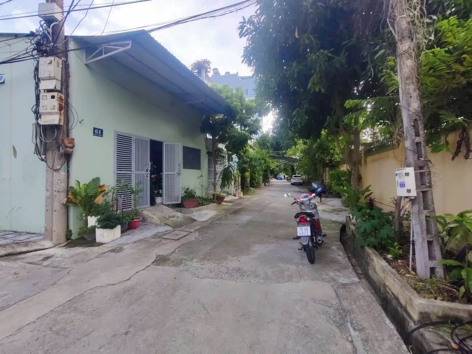 Nhà góc cấp 4 2 mặt tiền Sư Huy Nhân, Vĩnh Hoà, Nha Trang 95.75m² - Gần biển chỉ 150m!