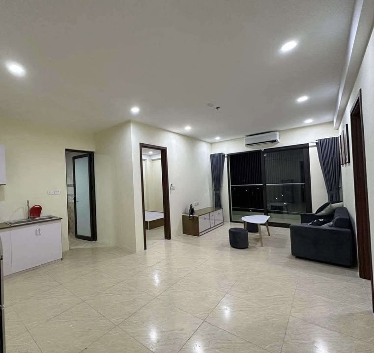 Chung cư Long Vỹ Từ Sơn 63m² giá 2 tỷ - Căn hộ đẹp, chính chủ bán gấp!