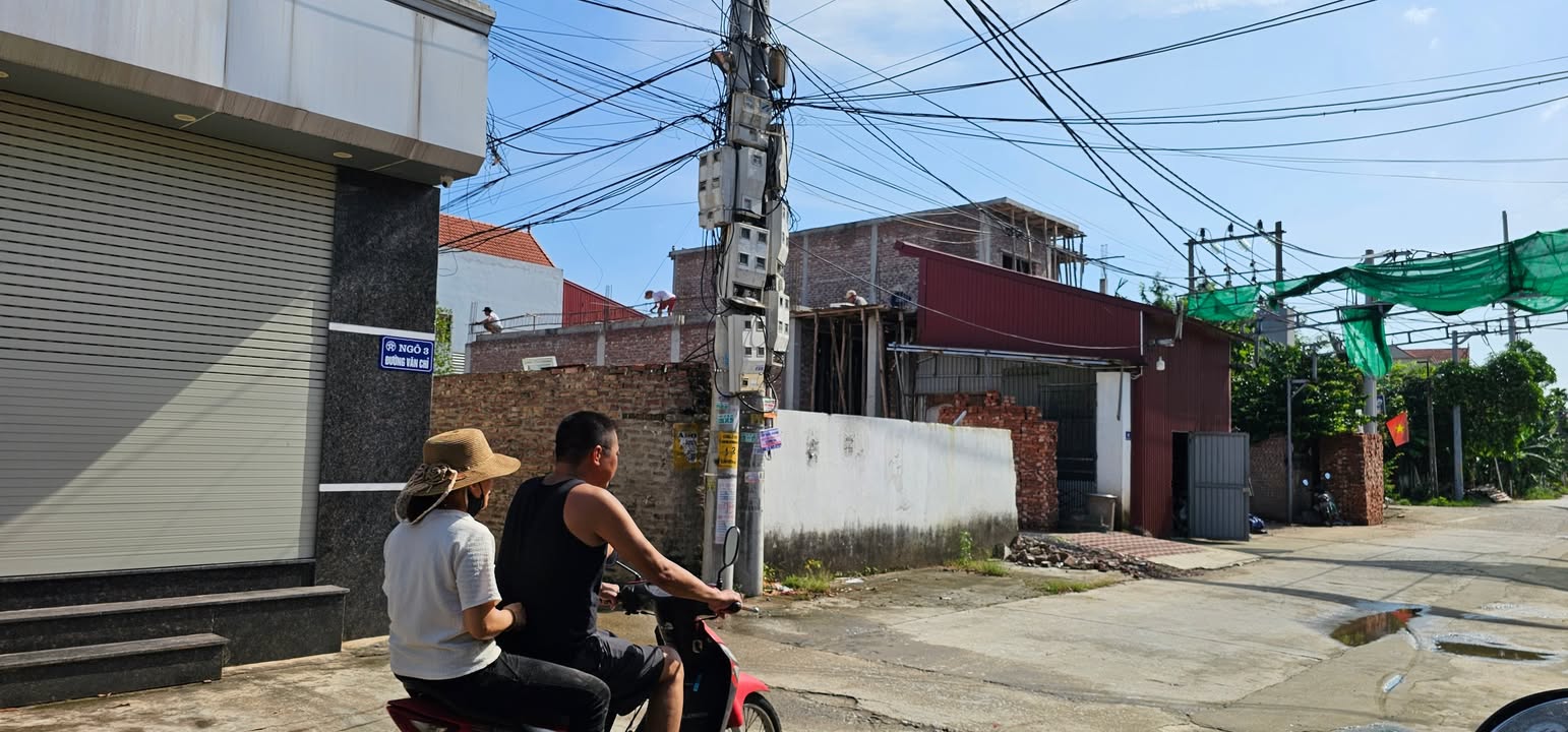 Đất nền Tự Nhiên, Thường Tín 99m² giá 4.45 tỷ - Đường thông ô tô tránh nhau