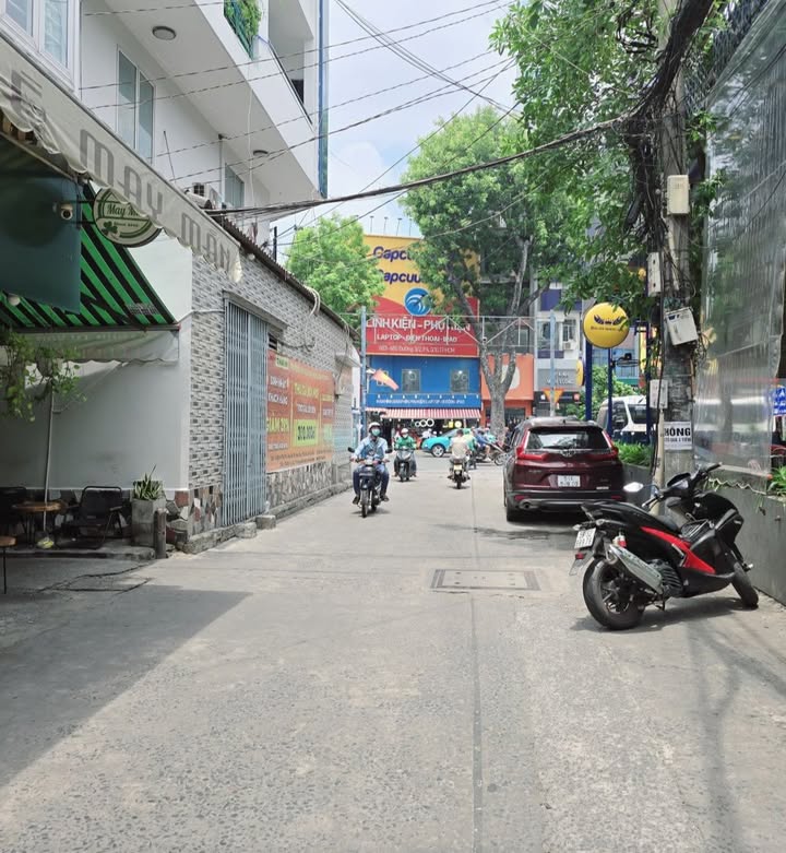 Nhà mặt tiền đường 3/2 Quận 10, 31m² chỉ 6.8 tỷ - Cơ hội đầu tư sinh lời!