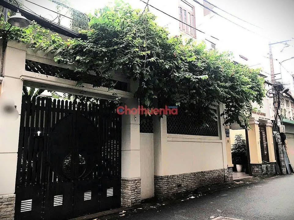 Nhà cho thuê hẻm kinh doanh Lê Văn Sỹ, Phú Nhuận 144m² - Vị trí sầm uất, phù hợp kinh doanh!